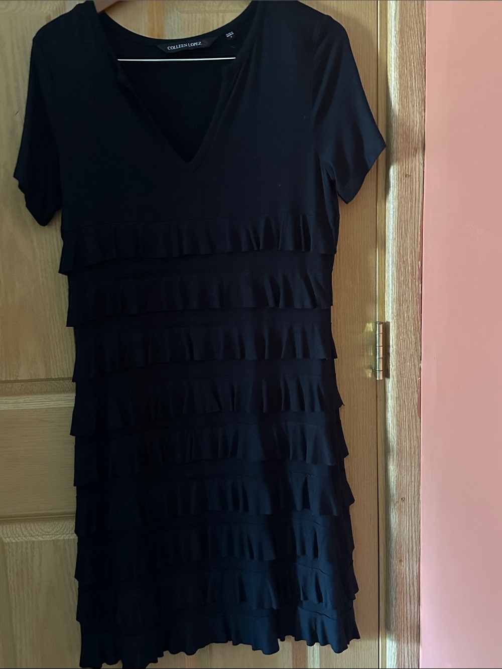Colleen Lopez Black V-Neck Short Sleeve Ruffle Tiered Tunic